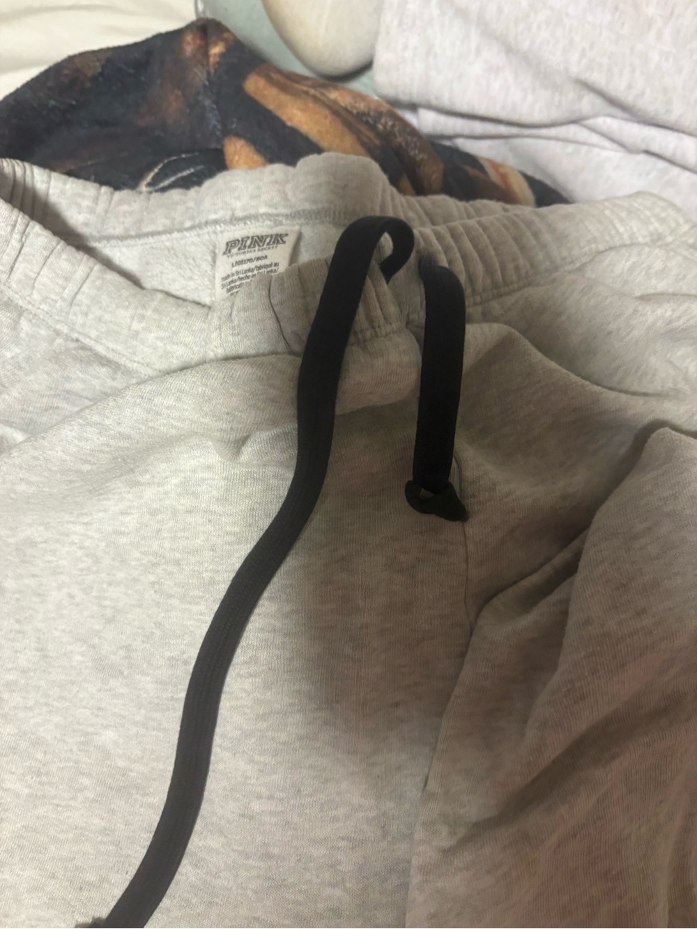 PINK Victoria's Secret Light Gray Fleece Sweatpants - Picture 3 of 4